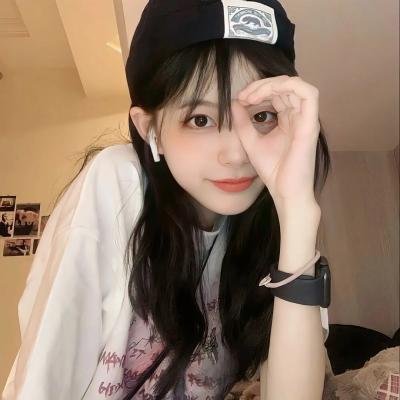 濶少艳福